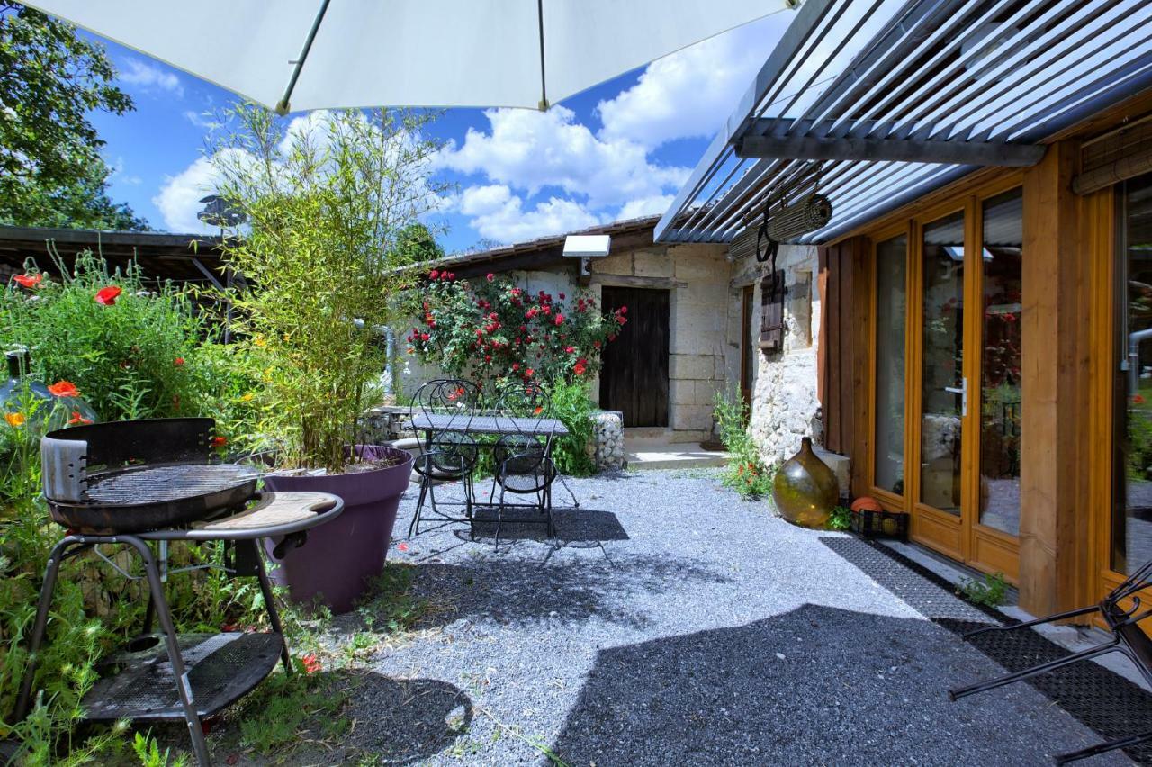 Le Chai De Mario Sadirac Exterior foto